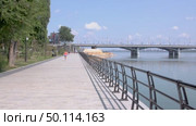 Voronezh, Russia, July 15, 2024: Chernavsky Bridge in summer in the city of Voronezh near Petrovskaya Embankment. Редакционное видео, видеограф Катерина Белякина / Фотобанк Лори