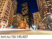 Boston Old State House with boston building skyline at Boston Downtown, MA USA. Стоковое фото, агентство Ingram Publishing / Фотобанк Лори