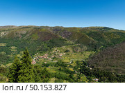 Viewpoint of the Terraces (Miradouro dos Socalcos), overlooking the Agricultural terraces (famous Tibete style landscape view), Porta Cova place, Sistelo, Arcos de Valdevez, Portugal. Стоковое фото, агентство Ingram Publishing / Фотобанк Лори