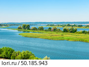 Picturesque landscape of the Volga River flood and green islands on it. Russia. Стоковое фото, фотограф Константин Лабунский / Фотобанк Лори