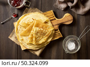 delicious winter crepe dessert with jam sugar. Стоковое фото, агентство Ingram Publishing / Фотобанк Лори