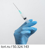 doctor preparing vaccine (1) Стоковое фото, агентство Ingram Publishing / Фотобанк Лори