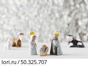 virgin mary with baby jesus saint joseph blurred background. Resolution and high quality beautiful photo. virgin mary with baby jesus saint joseph blurred background. High quality and resolution beautiful photo concept. Стоковое фото, агентство Ingram Publishing / Фотобанк Лори