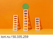 ladders arrangement with circle. Стоковое фото, агентство Ingram Publishing / Фотобанк Лори