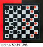 checkers. Стоковое фото, агентство Ingram Publishing / Фотобанк Лори