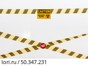 caution tape danger sign. Стоковое фото, агентство Ingram Publishing / Фотобанк Лори