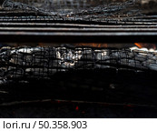 smoldering ashes bonfire. Стоковое фото, агентство Ingram Publishing / Фотобанк Лори