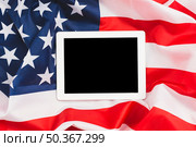 turned off tablet american flag. Стоковое фото, агентство Ingram Publishing / Фотобанк Лори