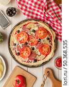 assortment with delicious traditional pizza 4. assortment with delicious traditional pizza 3. Стоковое фото, агентство Ingram Publishing / Фотобанк Лори