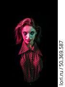 woman dressed as joker medium shot. Стоковое фото, агентство Ingram Publishing / Фотобанк Лори