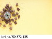 chocolate nuts. Стоковое фото, агентство Ingram Publishing / Фотобанк Лори