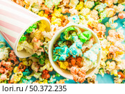 close up popcorn cups. Стоковое фото, агентство Ingram Publishing / Фотобанк Лори
