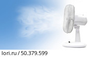 Ventilator making a great refreshing breeze. Стоковое фото, агентство Ingram Publishing / Фотобанк Лори