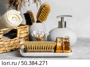 eco friendly cleaning products set with soaps cottons swabs. Стоковое фото, агентство Ingram Publishing / Фотобанк Лори