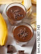 high angle chocolate bananas smoothie. Стоковое фото, агентство Ingram Publishing / Фотобанк Лори