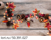 autumn elements lying crooked. Стоковое фото, агентство Ingram Publishing / Фотобанк Лори