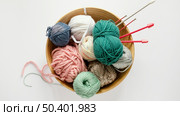knitting needles wool basket 3. Стоковое фото, агентство Ingram Publishing / Фотобанк Лори