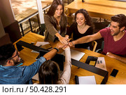 Students getting ready for final exams. Стоковое фото, агентство Ingram Publishing / Фотобанк Лори