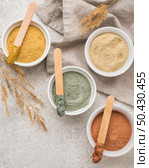 flat lay selection powders bowls. Стоковое фото, агентство Ingram Publishing / Фотобанк Лори
