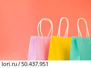 colourful shopping packets. Стоковое фото, агентство Ingram Publishing / Фотобанк Лори