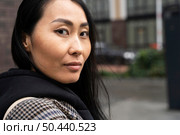 close up smiley model outside. Стоковое фото, агентство Ingram Publishing / Фотобанк Лори