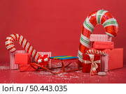 assortment christmas gifts presents. Стоковое фото, агентство Ingram Publishing / Фотобанк Лори