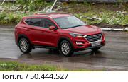 Автомобиль Hyundai Tucson. Редакционное фото, фотограф Анатолий Володин / Фотобанк Лори
