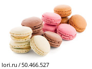 Colorful French Macarons on the white background. Стоковое фото, агентство Ingram Publishing / Фотобанк Лори