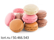 Colorful French Macarons on the white background. Стоковое фото, агентство Ingram Publishing / Фотобанк Лори