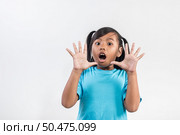 little girl acting Shout in studio shot. Стоковое фото, агентство Ingram Publishing / Фотобанк Лори