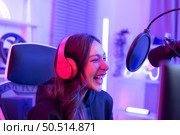Professional gamers talk about gaming techniques for amateur gamers. to develop skills faster. Стоковое фото, агентство Ingram Publishing / Фотобанк Лори