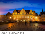 Green gate and bridge in Gdansk at night. Green gate in Gdansk. Стоковое фото, агентство Ingram Publishing / Фотобанк Лори