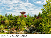 Park landscape with a Buddhist temple. Стоковое фото, фотограф Владимир Ушаров / Фотобанк Лори
