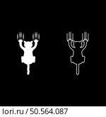 Cat scratching with claw marks harm set icon white color vector illustration image simple solid fill outline contour line thin flat style. Cat scratching with claw marks harm set icon white color vector illustration image solid fill outline contour line thin flat style. Стоковая иллюстрация, агентство Ingram Publishing / Фотобанк Лори