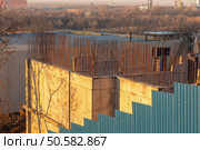 Construction of a retaining wall made of reinforced concrete. Стоковое фото, фотограф Михаил Яковлев / Фотобанк Лори