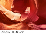 sculpted rock in the Antelope Slot Canyon. Стоковое фото, агентство Ingram Publishing / Фотобанк Лори