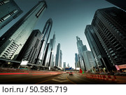 Sheikh Zayed Road in sunset time, Dubai, UAE. Стоковое фото, агентство Ingram Publishing / Фотобанк Лори