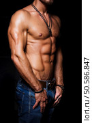 Muscular and sexy torso of young man with perfect abs. Athletic body of young hunk. Fitness concept.. Muscular and sexy torso of young man with perfect abs. Athletic body of male hunk. Fitness concept. Стоковое фото, агентство Ingram Publishing / Фотобанк Лори