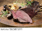 venison carree. Стоковое фото, агентство Ingram Publishing / Фотобанк Лори