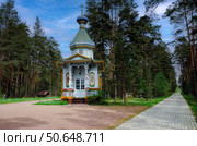 Часовня Успения Пресвятой Богородицы у Коневского монастыря Россия. 2025 год. Редакционное фото, фотограф Дмитрий Мельников / Фотобанк Лори