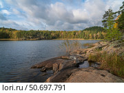 View from the shore of Lake Ladoga near the village of Lumivaara on a sunny autumn day, Ladoga skerries, Lahdenpohya, Republic of Karelia, Russia. Стоковое фото, фотограф Ula Ulachka / Фотобанк Лори