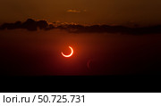 Annular Solar Eclipse Phillip Jones/Stocktrek Images. Стоковое фото, агентство ТАСС / Фотобанк Лори