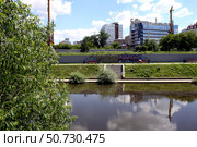 Екатеринбург. Река Исеть в центре города. Редакционное фото, фотограф Сергей Рябов / Фотобанк Лори