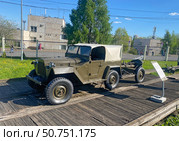 Полноприводный легковой автомобиль ГАЗ-67. Филиал Музея Победы «Главные оружейные реликвии армии» (Музей Г.О.Р.А.) на Поклонной горе, Москва (2024 год). Редакционное фото, фотограф Мария Кылосова / Фотобанк Лори