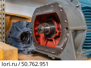 Close up of electric motor components showing internal gear and bearing. Стоковое фото, фотограф Юрий Поздников / Фотобанк Лори