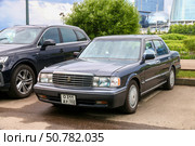 Toyota Crown. Редакционное фото, фотограф Art Konovalov / Фотобанк Лори