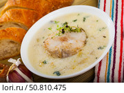Creamy haddock soup with herbs. Стоковое фото, фотограф Яков Филимонов / Фотобанк Лори
