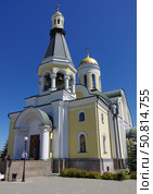 Церковь Иоанна Златоуста. Челябинская область, город Карабаш, улица Боголюбская, 1. Редакционное фото, фотограф Алексей Иванов / Фотобанк Лори