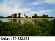 Набережная реки. Редакционное фото, фотограф Мулык Виталий / Фотобанк Лори