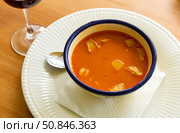 Broth Olla Morellana with beans and vegetables, Spanish cuisine. Стоковое фото, фотограф Яков Филимонов / Фотобанк Лори